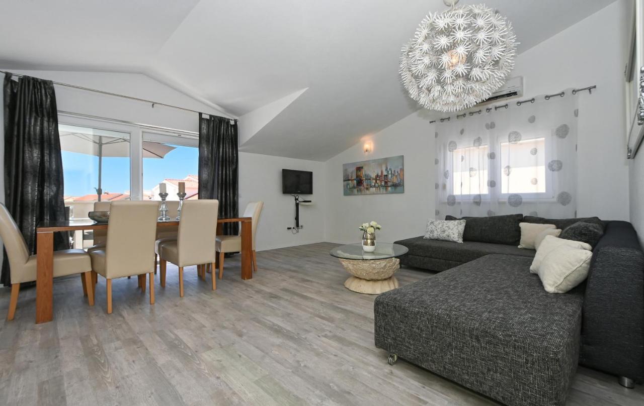 Apartments Villa Filip Trogir Luaran gambar